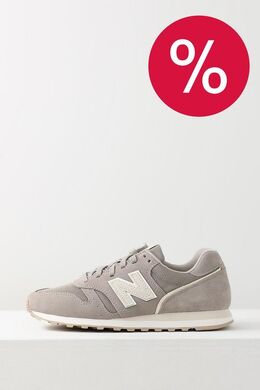 NEW BALANCE: Серые кроссовки  373
