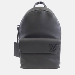 Louis Vuitton: Чёрный рюкзак 
