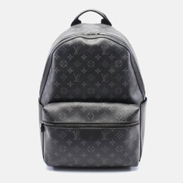 Louis Vuitton: Чёрный рюкзак 