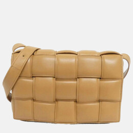 Bottega Veneta: Коричневая сумка 