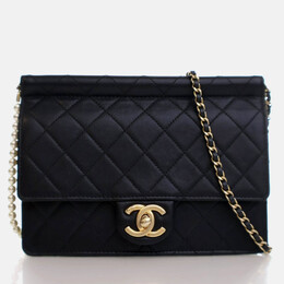 Chanel: Чёрная сумка 