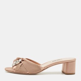 Miu Miu: Бежевые сандалии 