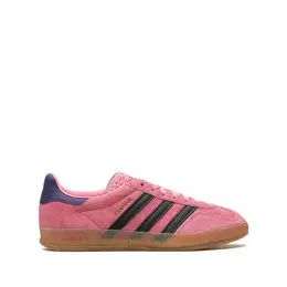 adidas: Розовые кроссовки 