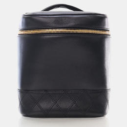 Chanel: Чёрная сумка 