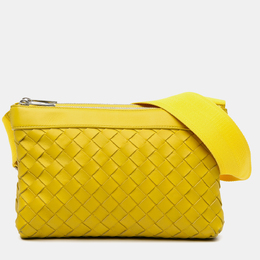 Bottega Veneta: Жёлтая сумка через плечо  Intrecciato