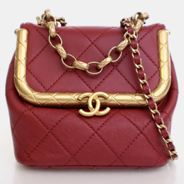 Chanel: Красная сумка 