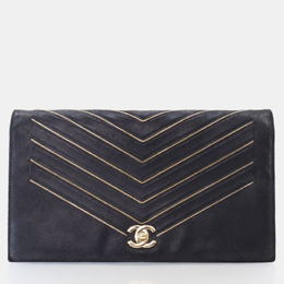 Chanel: Чёрная сумка 