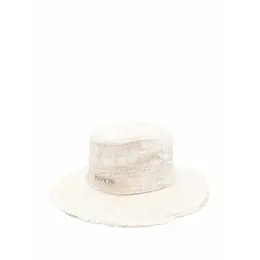 Jacquemus: Панама 
