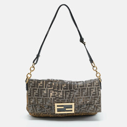 Fendi: Серебристая сумка  Zucca