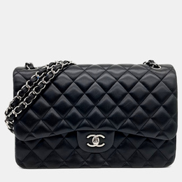 Chanel: Чёрная сумка 
