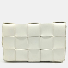 Bottega Veneta: Белая сумка  Cassette