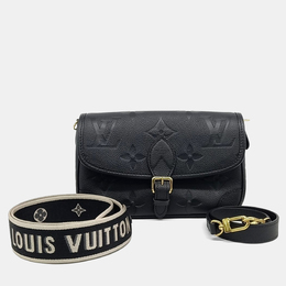 Louis Vuitton: Чёрная сумка 