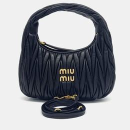 Miu Miu: Чёрная сумка 