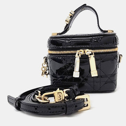Dior: Чёрная сумка 