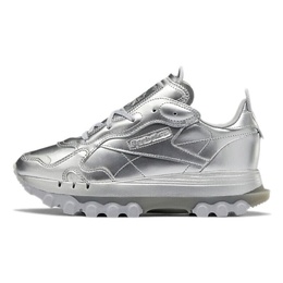 REEBOK: Серебристые кроссовки  Classic Leather