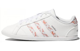 Adidas: Белые кроссовки 
