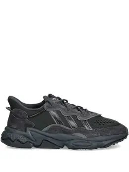 adidas: Тёмные кроссовки  Ozweego
