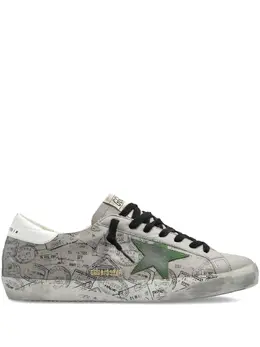 Golden Goose: Зелёные кроссовки  Super Star