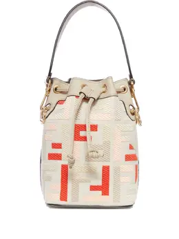 FENDI: Белая сумка  Mon Tresor