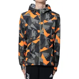 Adidas: Серая куртка 