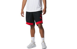 Under Armour: Спортивные шорты 