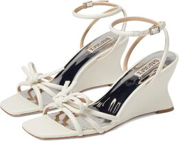 Badgley Mischka: Белые сандалии 