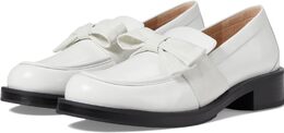 Stuart Weitzman: Белые лоферы 