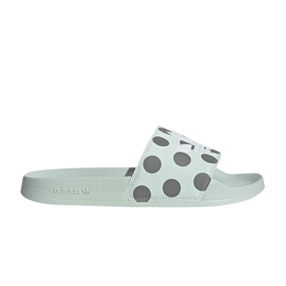 Adidas: Зелёные шлёпанцы  Adilette
