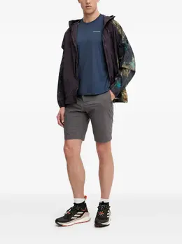 adidas: Чёрная куртка  Terrex