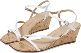 Stuart Weitzman: Белые сандалии 
