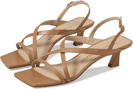 Stuart Weitzman: Коричневые сандалии 