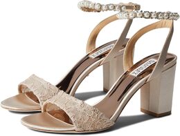 Badgley Mischka: Прозрачные сандалии 