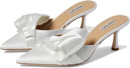 Badgley Mischka: Белые туфли 