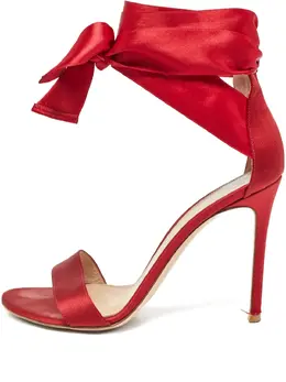 Gianvito Rossi: Красные босоножки 