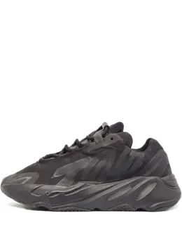 adidas Yeezy: Чёрные кроссовки 