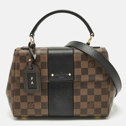 Louis Vuitton: Чёрная сумка 