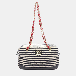 Chanel: Чёрная сумка 