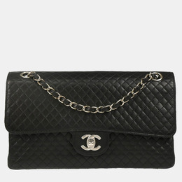 Chanel: Чёрная сумка 