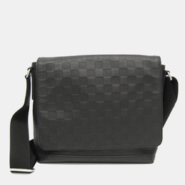 Louis Vuitton: Чёрная сумка 