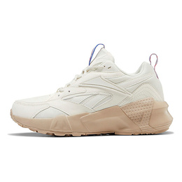 REEBOK: Бежевые кроссовки  Aztrek