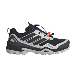 Adidas: Чёрные кроссовки  Terrex
