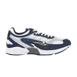 Nike: Белые кроссовки  Air Ghost Racer