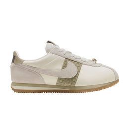 Nike: Зелёные кроссовки  Cortez