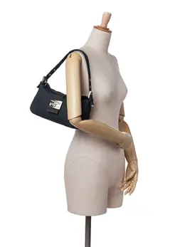Fendi Pre-Owned: Голубая сумка 