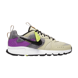 Nike: Белые кроссовки  Atsuma