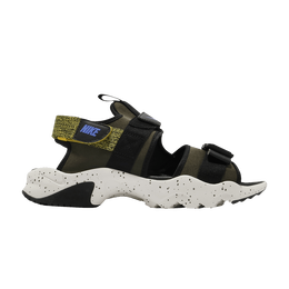 Nike: Кроссовки  Canyon цвета хаки