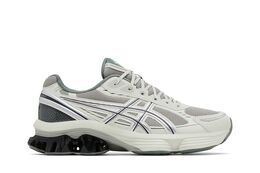 Asics: Серебристые кроссовки  Gel