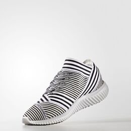 Adidas: Белые кроссовки  Nemeziz Tango 17