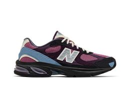 New Balance: Фиолетовые кроссовки 