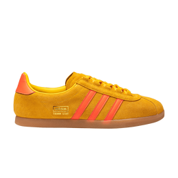 Adidas: Золотые кроссовки 